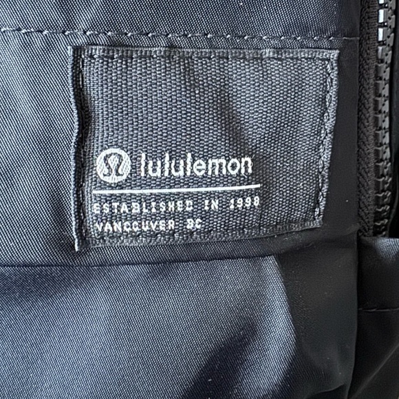 Lululemon Everyday backpack black - Picture 4 of 10